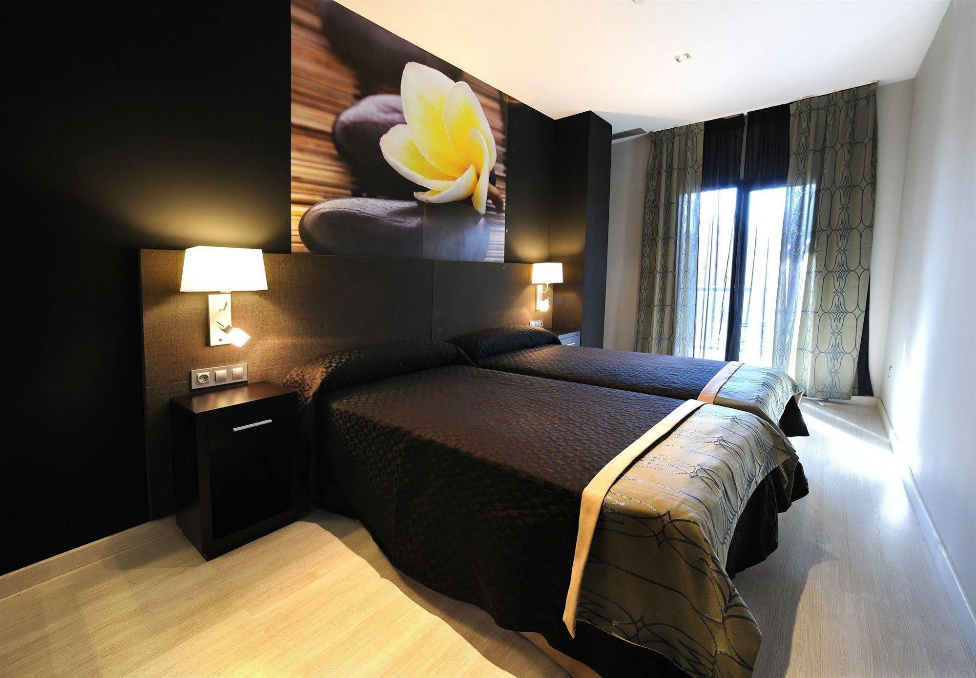 Leo Deluxe Punta Umbria (Adults Only) Apartment Ngoại thất bức ảnh
