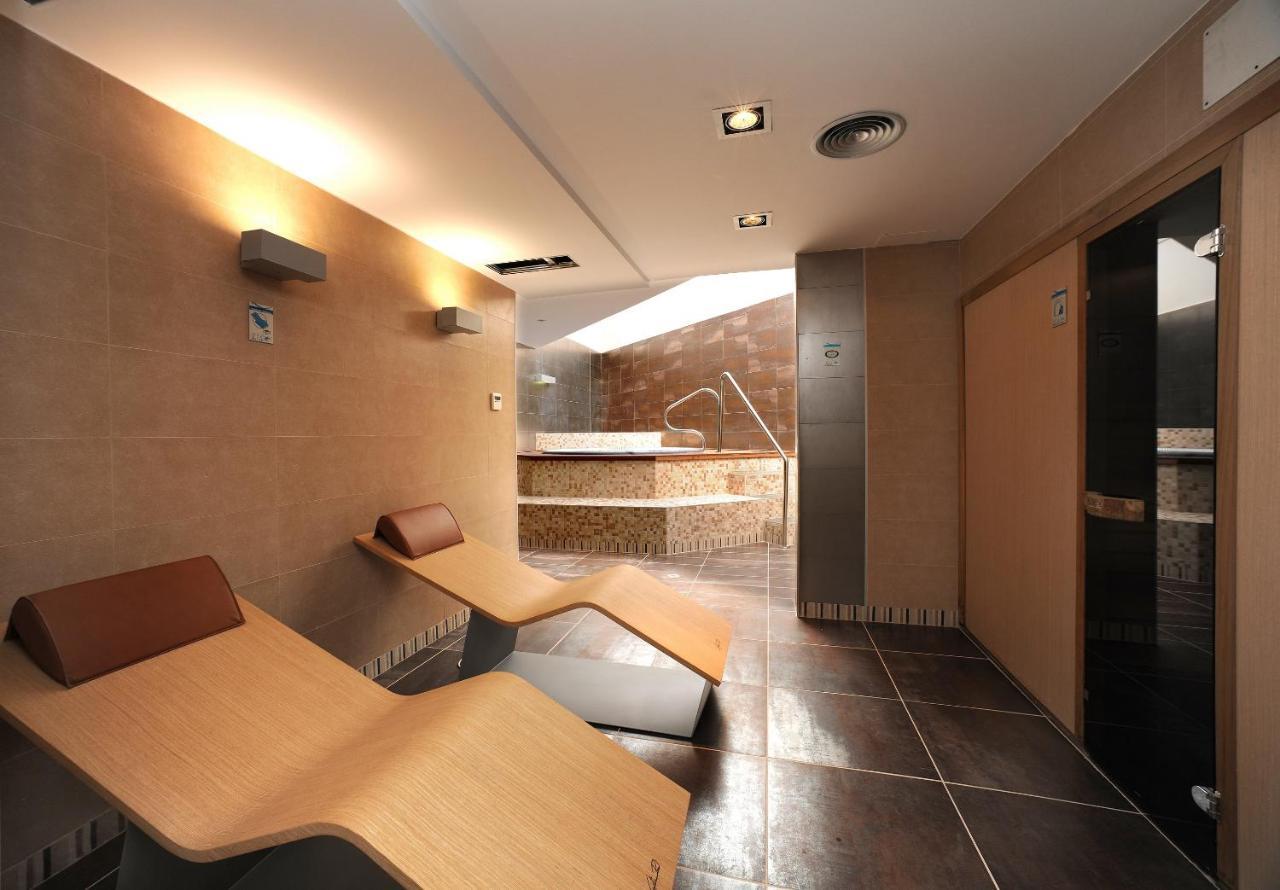 Leo Deluxe Punta Umbria (Adults Only) Apartment Ngoại thất bức ảnh