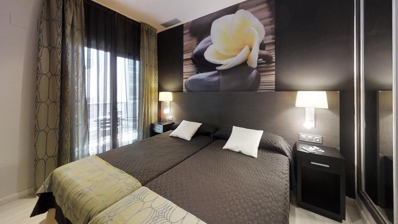 Leo Deluxe Punta Umbria (Adults Only) Apartment Ngoại thất bức ảnh